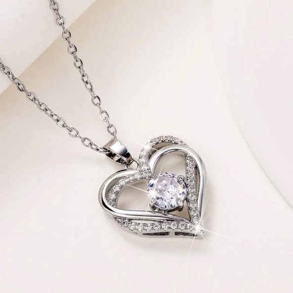 Cubic Zirconia Heart Pendant Necklace for Women Wedding Party - Picture 2 of 6